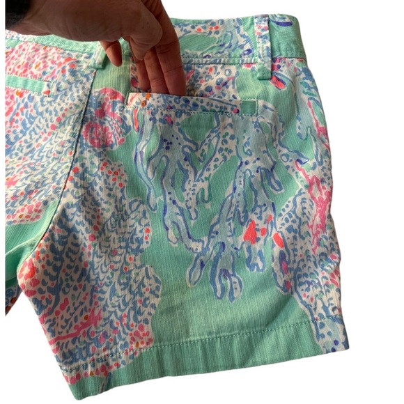 Lilly Pulitzer Callahan 5” Shorts Fansea Blue Pink Mint Coral Print Size 2 - Picture 9 of 9